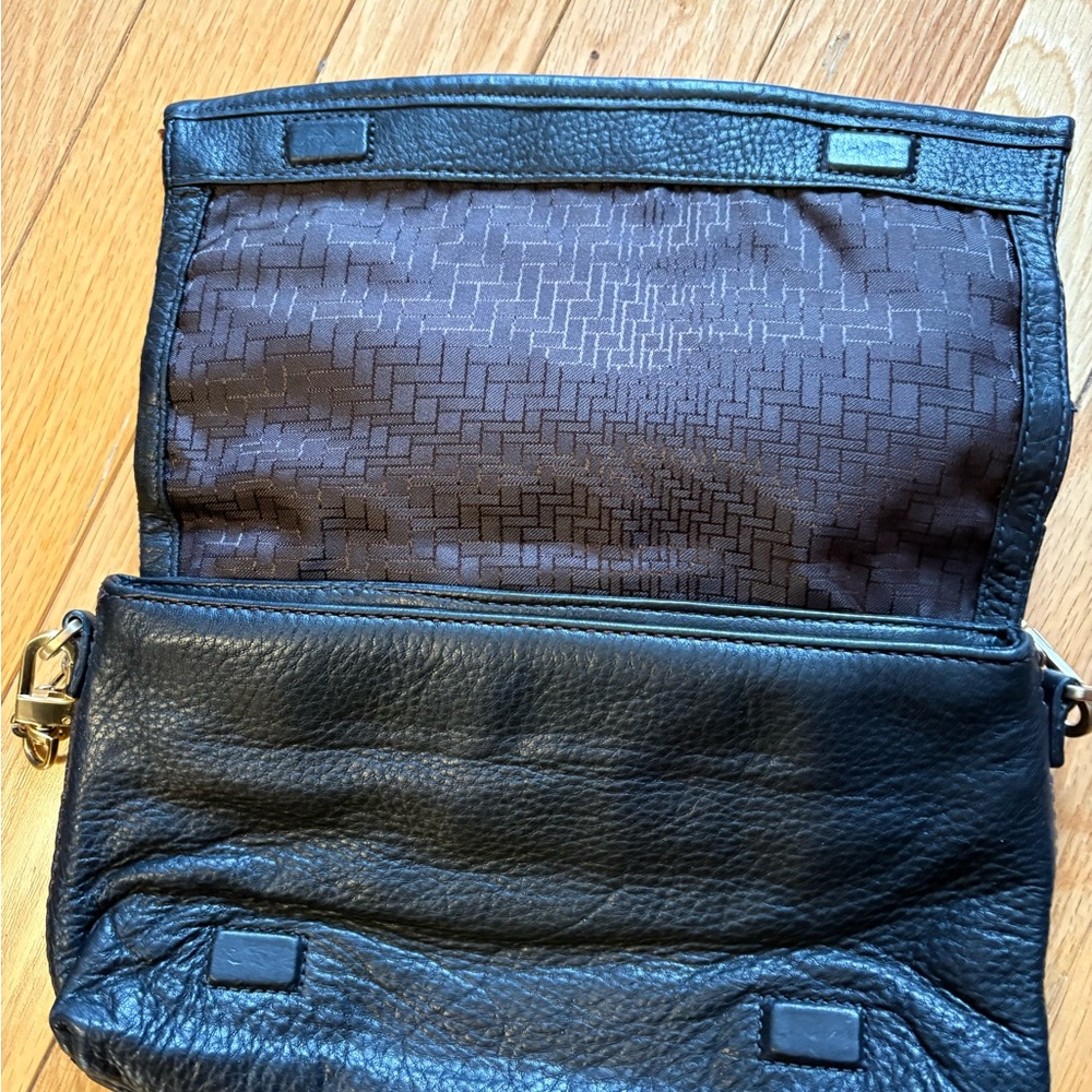 Cole Haan, black leather handbag, removable chain strap, VGUC - Picture 4 of 12